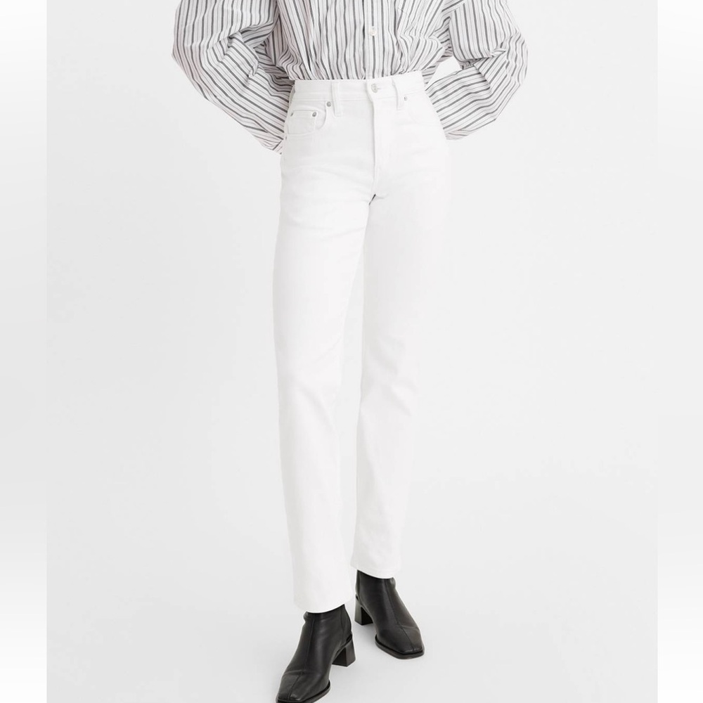 Levi’s 724 High Rise Slim Straight